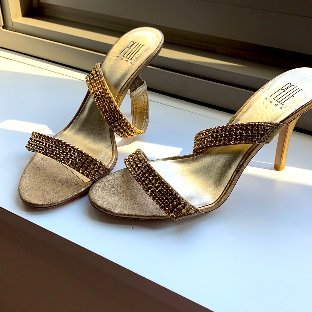 Pelle gold rhinestone sandals